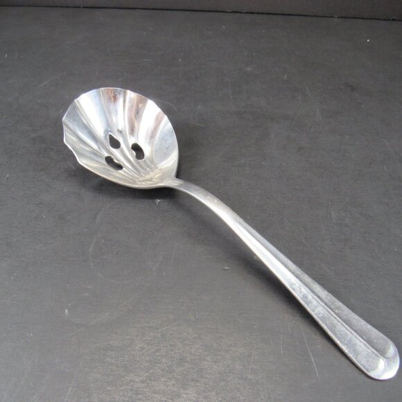 International Stainless China Scalloped Shell Shaped Slotted Serving Spoon 8.25" - Picture 7 of 7